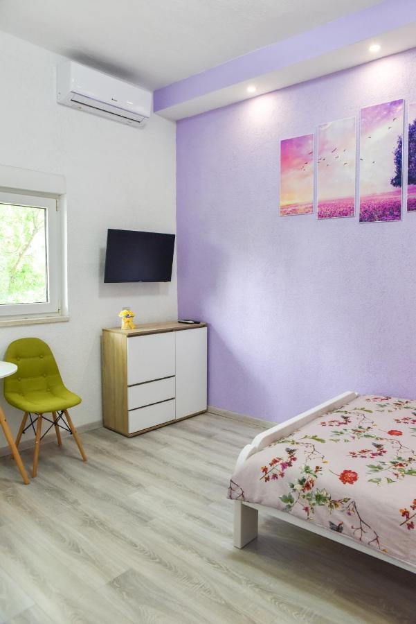 Holiday Home With 4 Studio Apartments Neum Luaran gambar