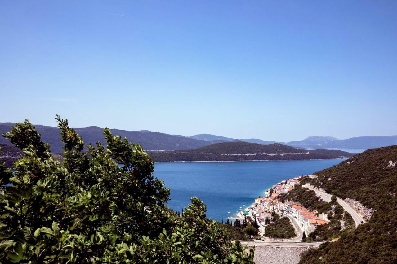 Holiday Home With 4 Studio Apartments Neum Luaran gambar