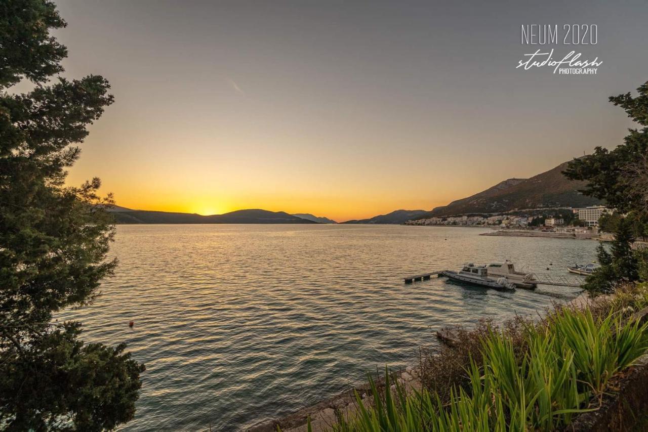 Holiday Home With 4 Studio Apartments Neum Luaran gambar